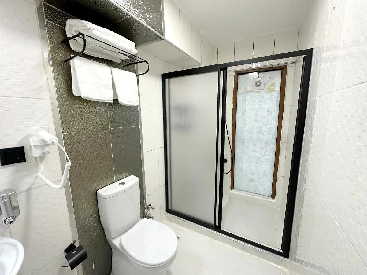 Menesa Hotel Istanbul Turkiet